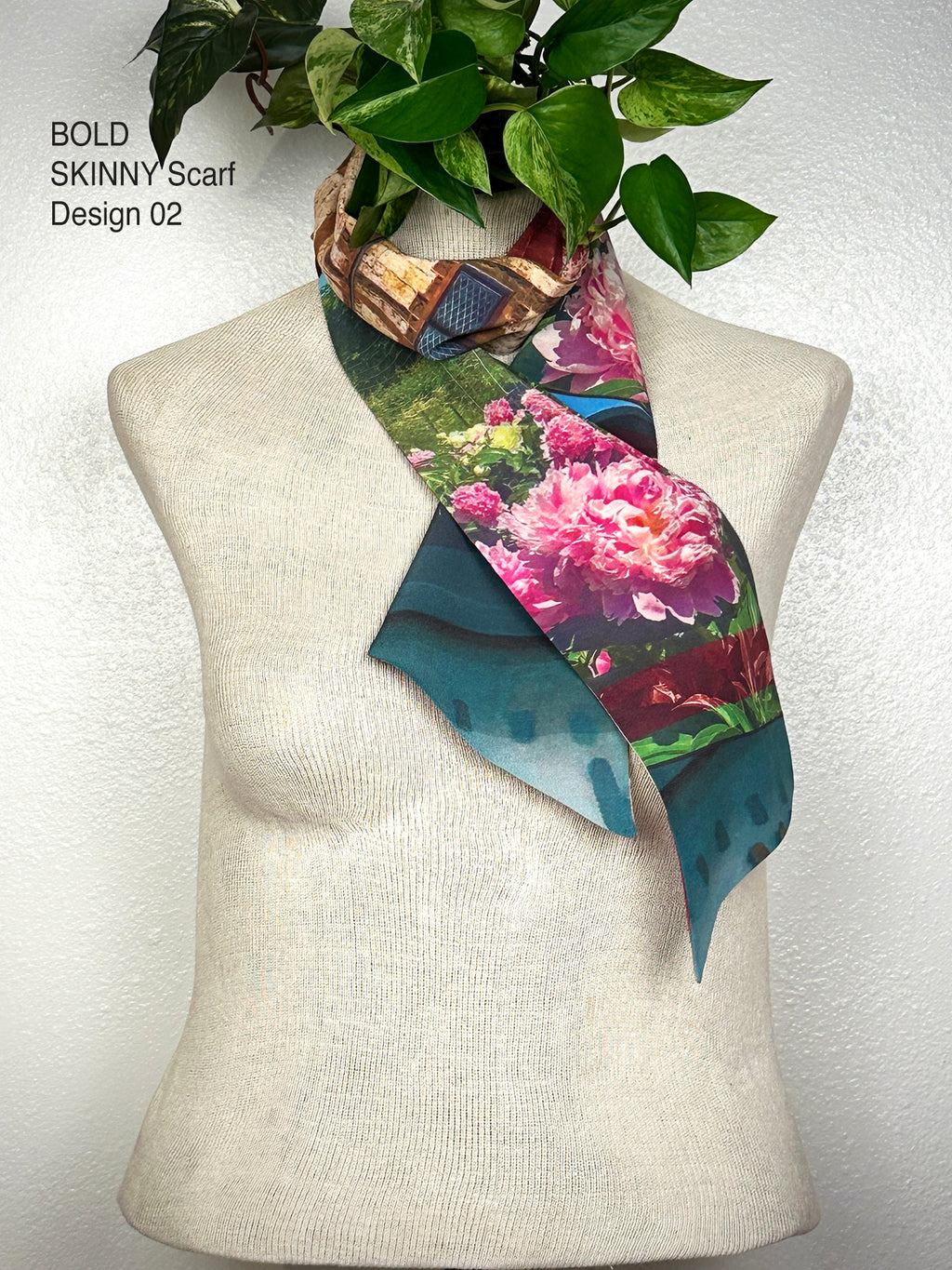 BOLD SKINNY Boston Scarf